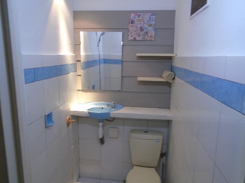 La Casa Homestay Senggigi Eksteriør billede