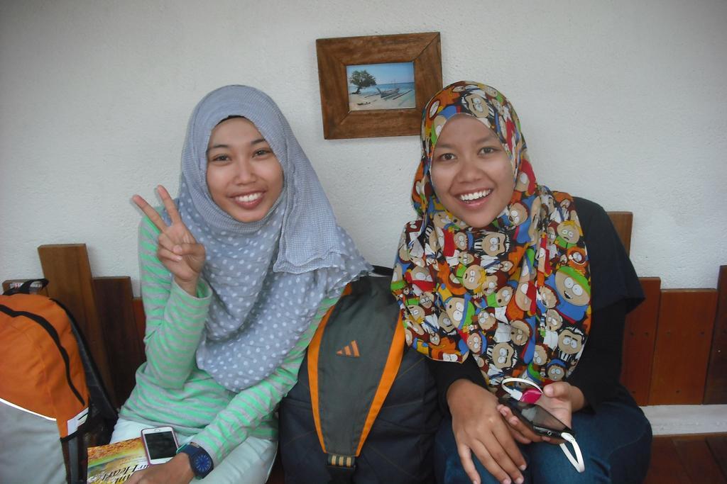 La Casa Homestay Senggigi Eksteriør billede