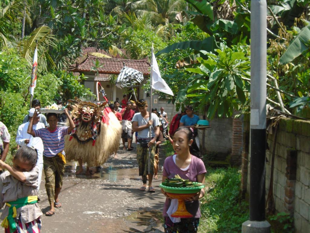 La Casa Homestay Senggigi Eksteriør billede